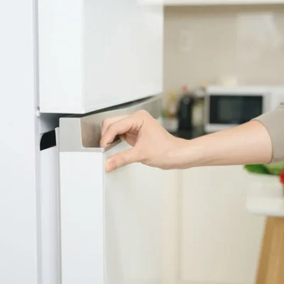 صيانة ثلاجات شارب عجمان